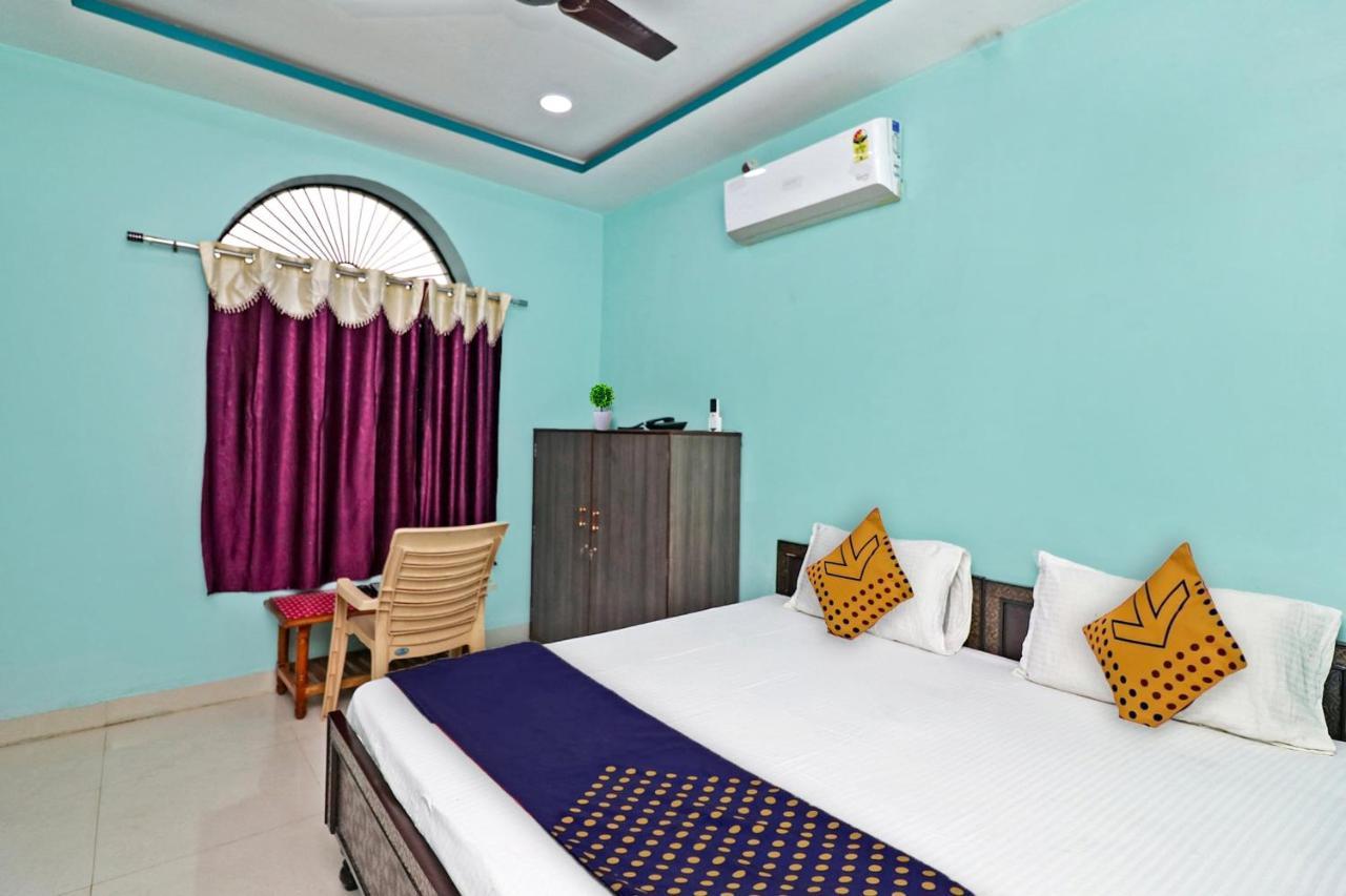 Spot On 37040 Hotel Ayushman Palace Bilaspur  Exterior photo